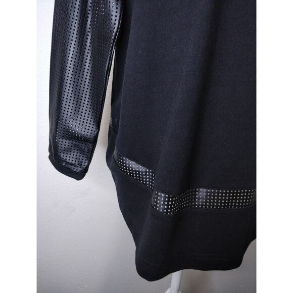 Generation Love New York Black Perforated Faux Leather Sleeve Sweater Size XS/S - Picture 12 of 13